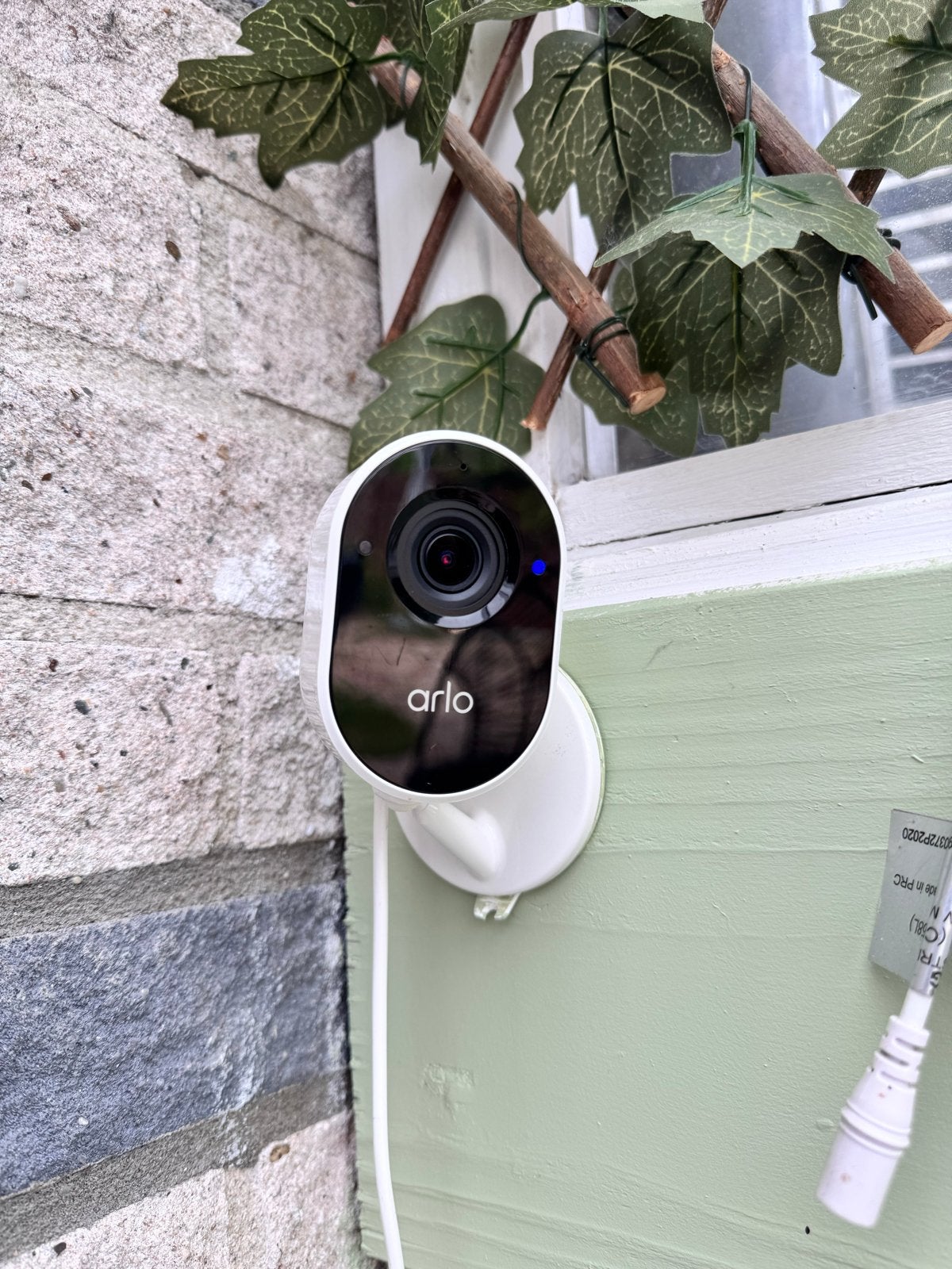 Arlo Essential Indoor Camera (wired) with security lid, Audio, Tv en Foto, Ophalen of Verzenden, Zo goed als nieuw, Binnencamera