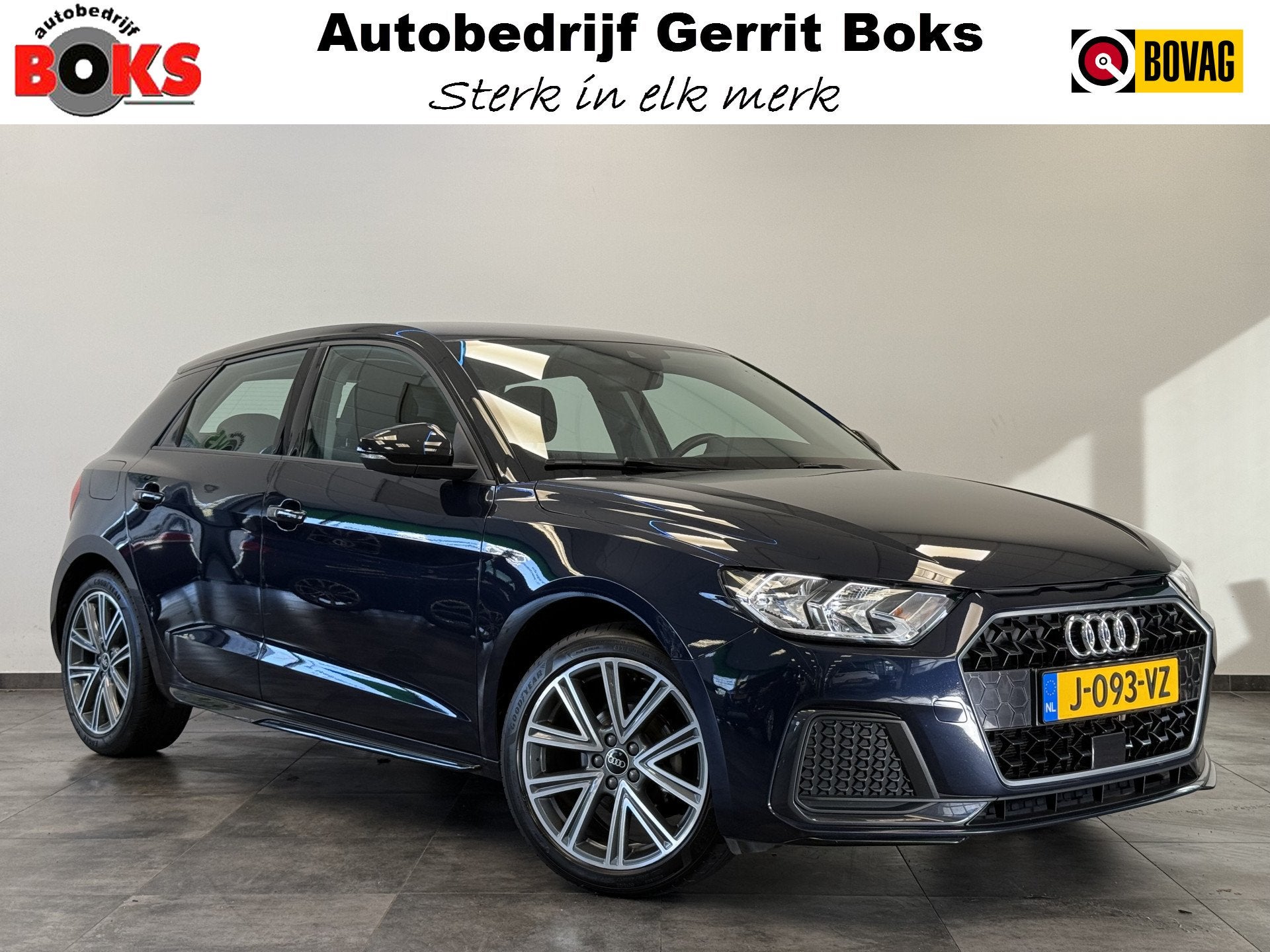 Audi A1 Sportback 25 TFSI epic Apple carplay 17LMV Cruise Co, Auto's, 12 maanden, Stof, Blauw, 49 €/maand