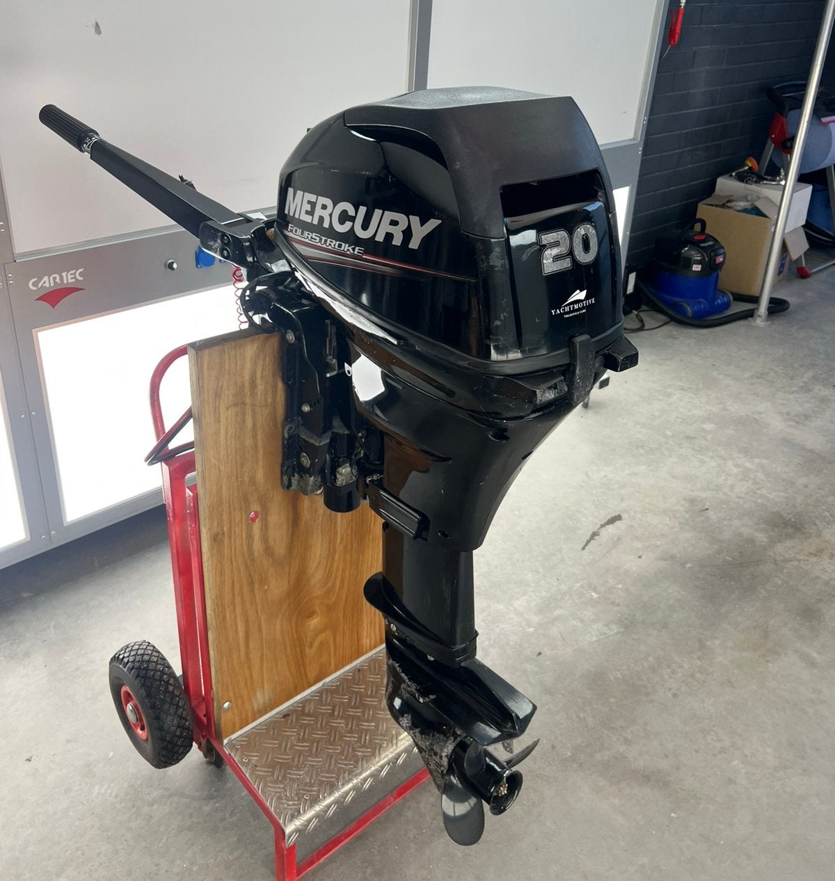 Mercury 20 pk Powertrim + 9.9 pk + 5 pk en Honda 8 pk 4 takt, 10 tot 30 pk, Ophalen of Verzenden, Zo goed als nieuw, Benzine