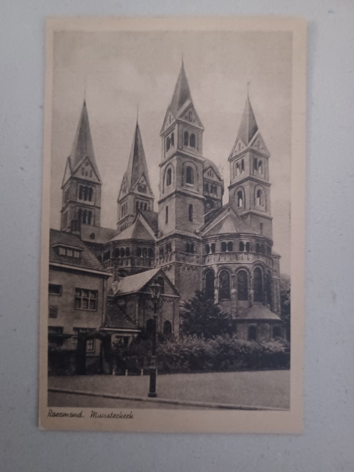 Roermond Munsterkerk 1948, Verzamelen, Ansichtkaarten | Nederland, Ophalen of Verzenden, 1940 tot 1960, Gelopen, Limburg