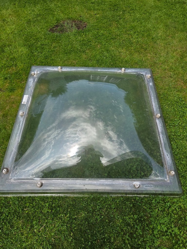 Lichtkoepel 2x, Ophalen, Kunststof, Gebruikt, Zwart