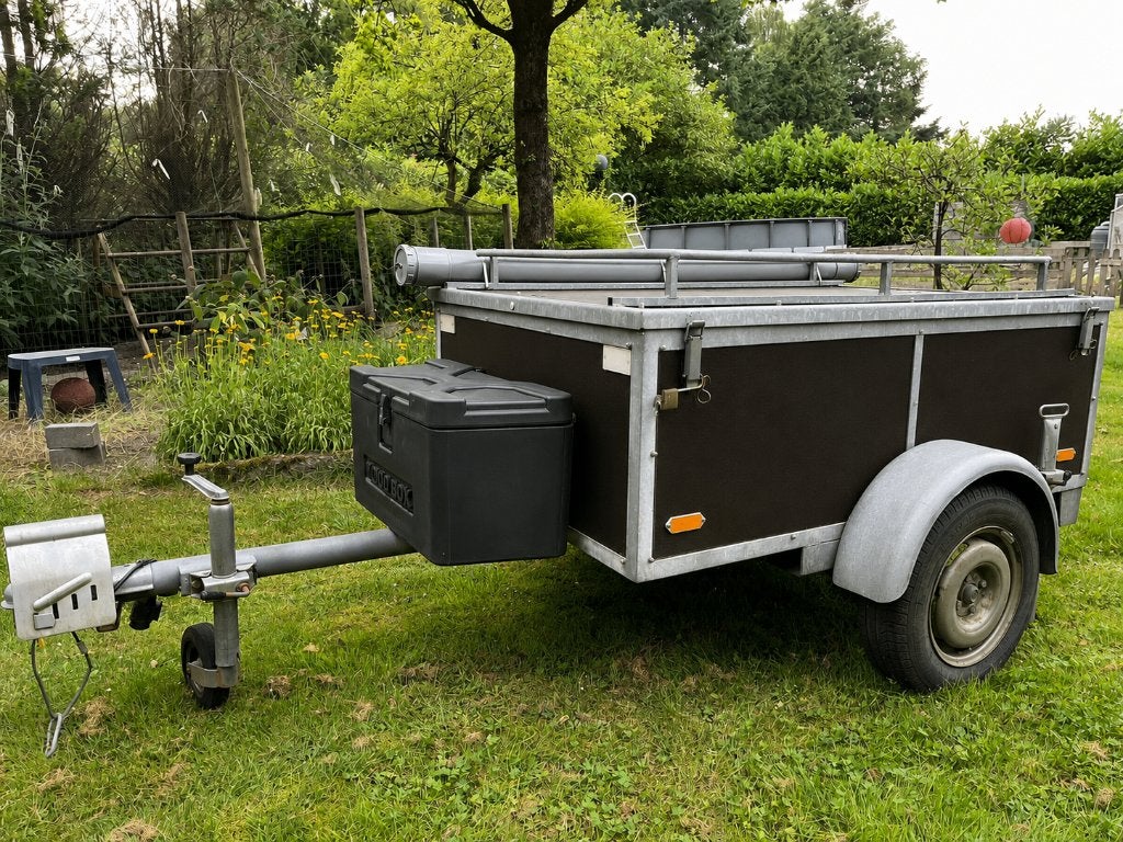 Nette gesloten aanhanger, 750kg, 900L, Ophalen, Gebruikt