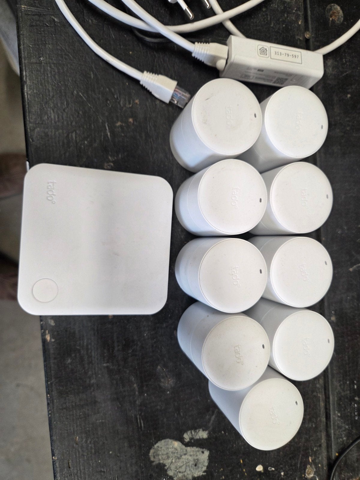 Tado slimme radiatorthermostaten V3+ met bridge, Ophalen of Verzenden, Slimme thermostaat, Gebruikt