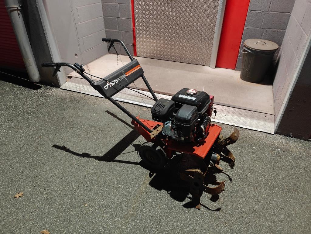 Ariens RT524 Rototiller / tuinfrees, Ophalen, Benzine, Gebruikt, Ariens