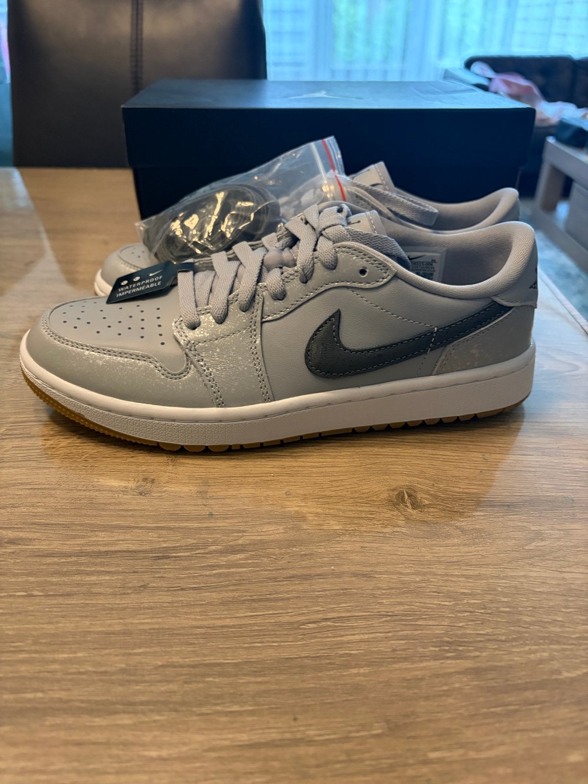 Nike Air Jordan 1 Low G Golfschoenen - Wolf Grey maat 40,5, Overige kleuren, Nieuw, Ophalen of Verzenden, Sneakers of Gympen
