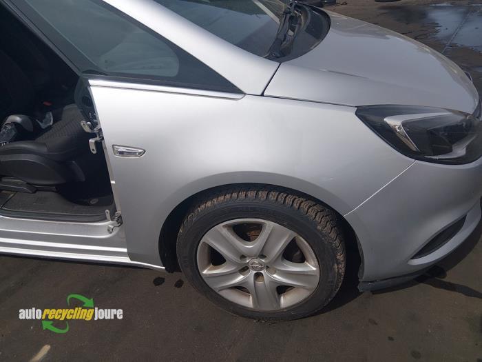 Scherm rechts-voor van een Opel Zafira (Z176), Gebruikt, -, -, Opel