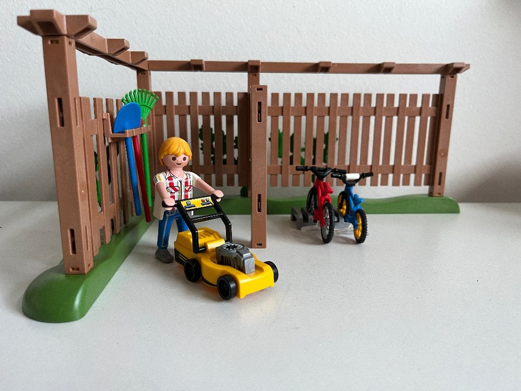4280 Playmobil Schutting met fietsen en tuingereedschap, Kinderen en Baby's, Gebouw, Complete set, Ophalen of Verzenden, Zo goed als nieuw