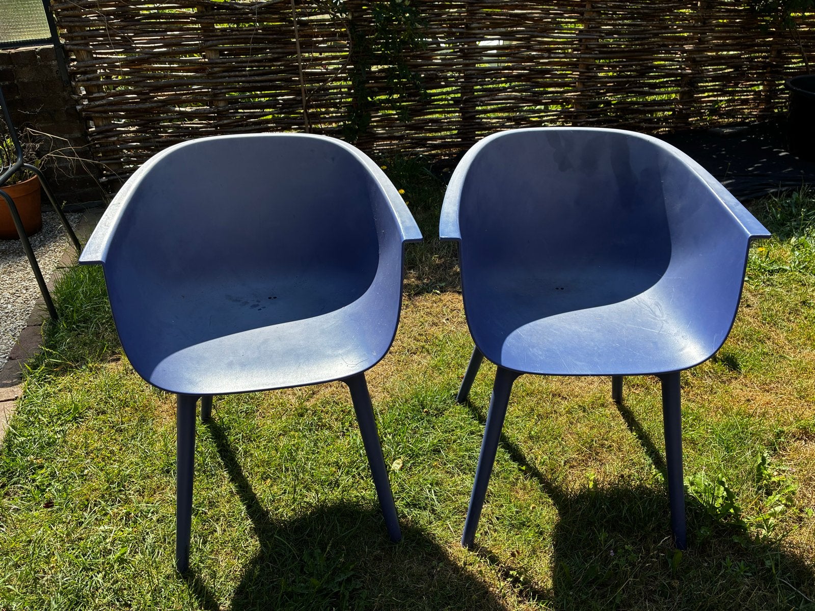 2x blauwe tuin/kuipstoeltjes Intratuin, Ophalen, Kunststof