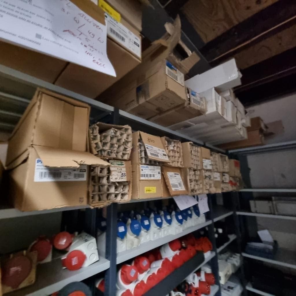 NIEUWE DOOS  LOSSE TL BUIZEN 18 WATT   60 CM LANG, Ophalen of Verzenden, Nieuw, Overige fittingen, Overige typen