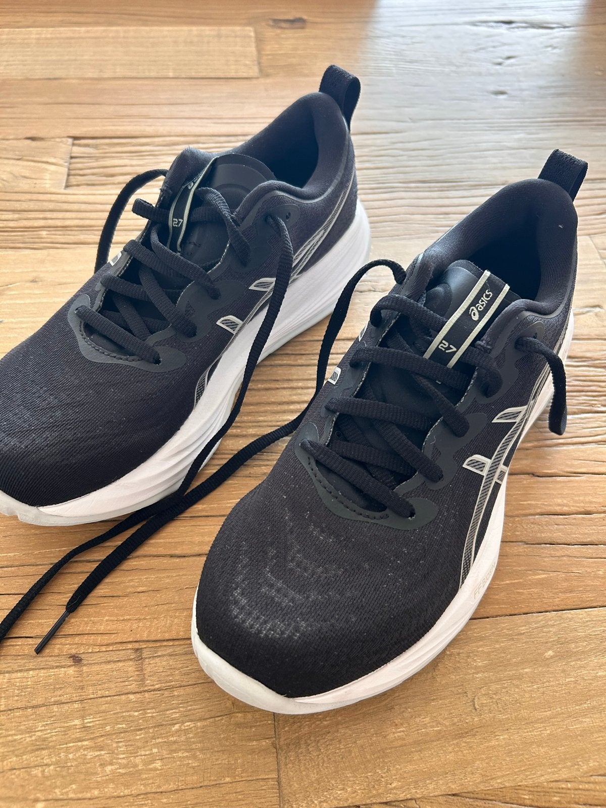 ASICS GEL-CUMULUS 27 hardloopschoenen 39,5, Kleding | Dames, Schoenen, Ophalen, Zo goed als nieuw, Zwart, Sneakers of Gympen