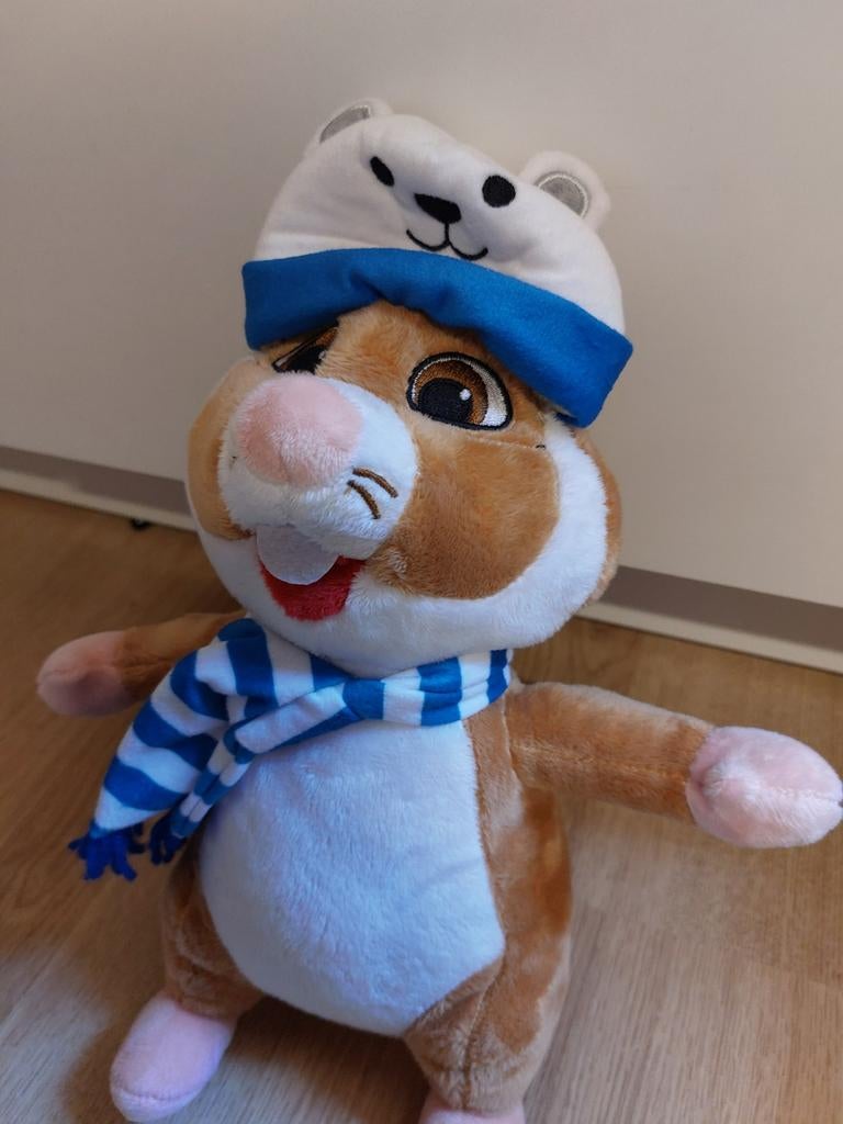AH hamster knuffel winter met muts en sjaal, Ophalen of Verzenden, Overige typen