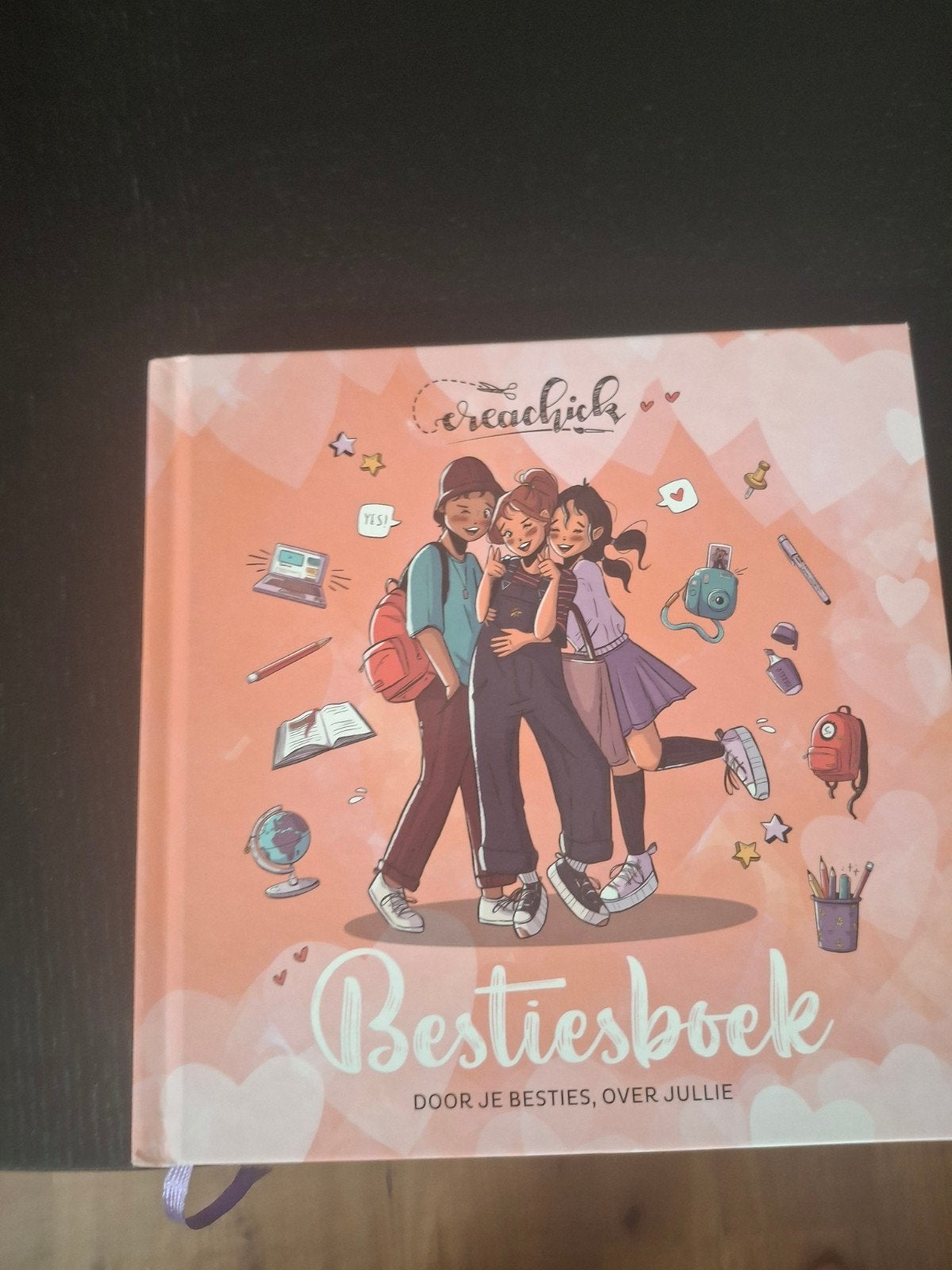 CreaChick Bestiesboek - Zo goed als nieuw, Ophalen of Verzenden, Zo goed als nieuw, CreaChick, Non-fictie