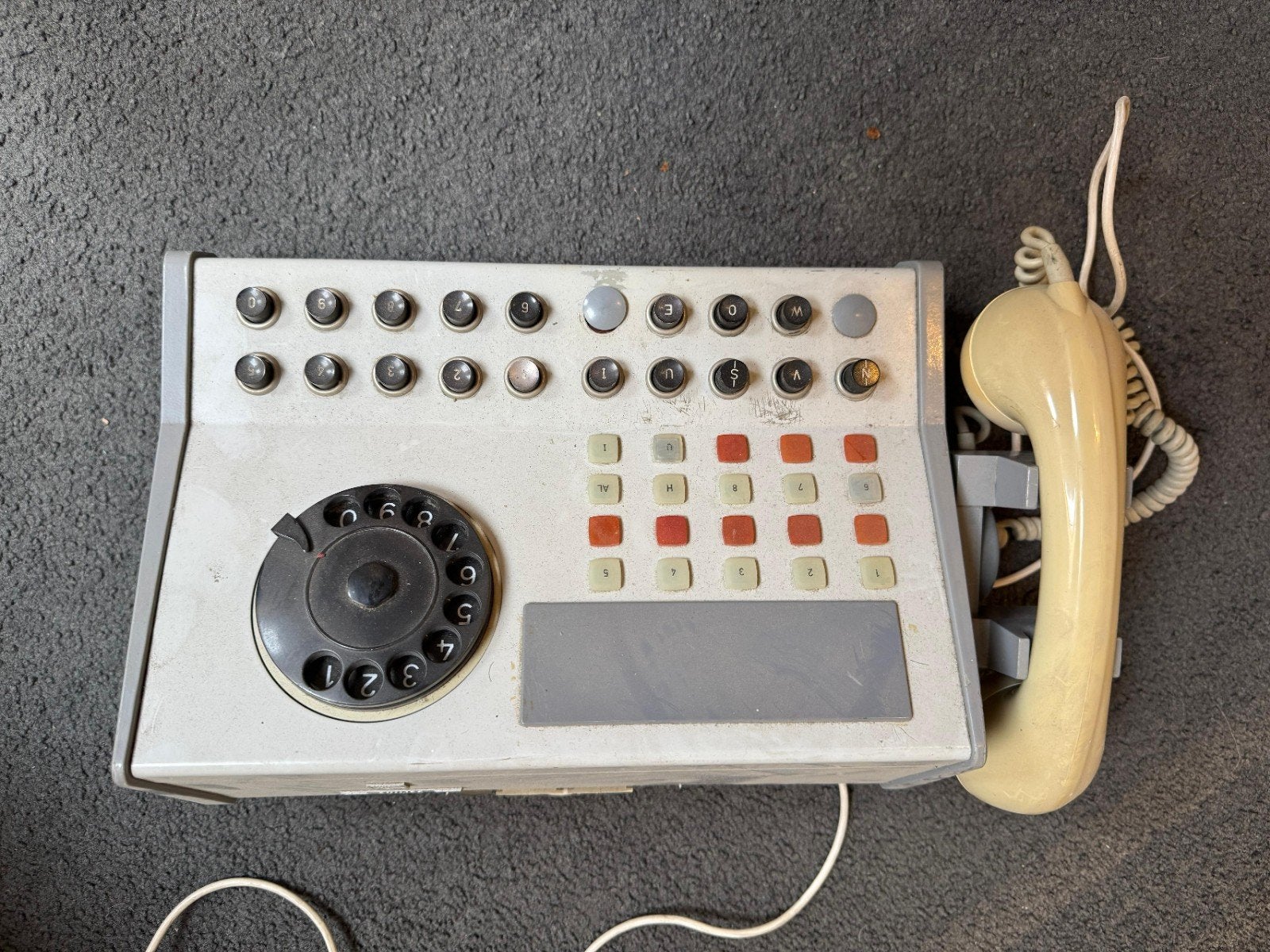 oude telefoon centrale., Telecommunicatie, Telefooncentrales, Ophalen of Verzenden, Analoge centrale