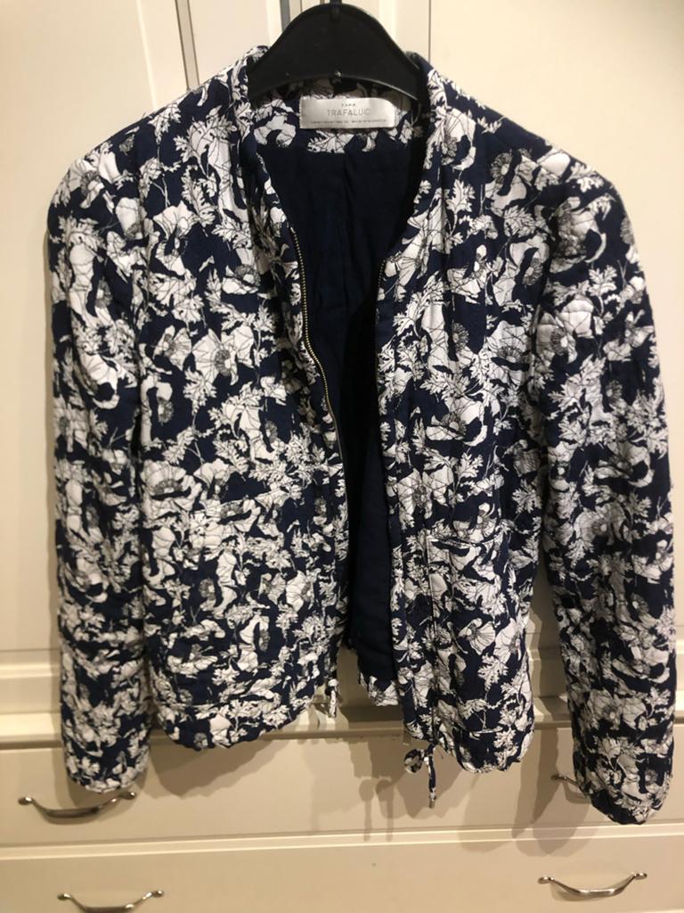 Zara Trafaluc Bomberjack vest met bloemenprint - Maat M, Ophalen of Verzenden, Gedragen, Maat 38/40 (M), Blauw