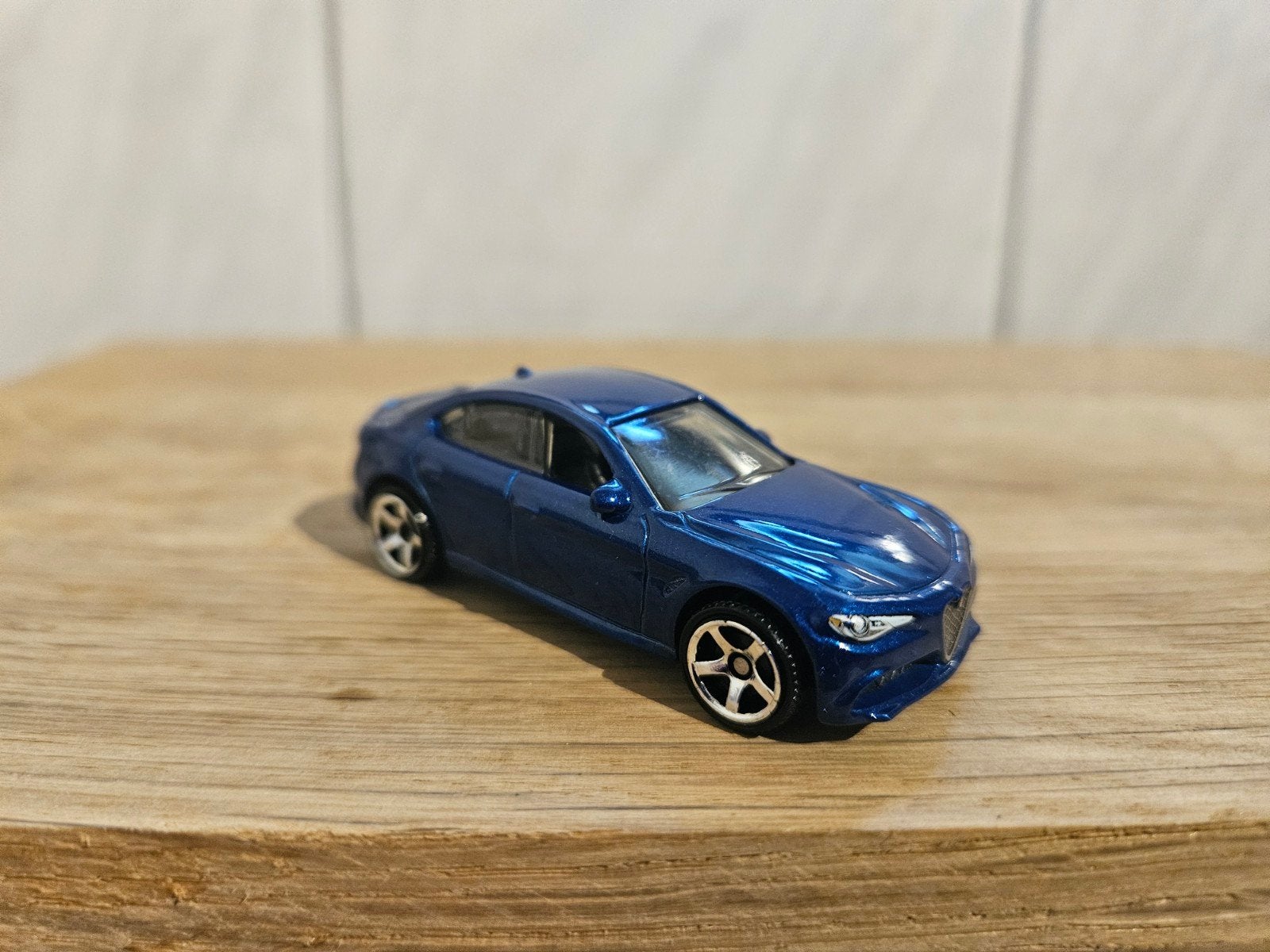 Matchbox 2016 Alfa Romeo Giulia, Ophalen of Verzenden, Auto
