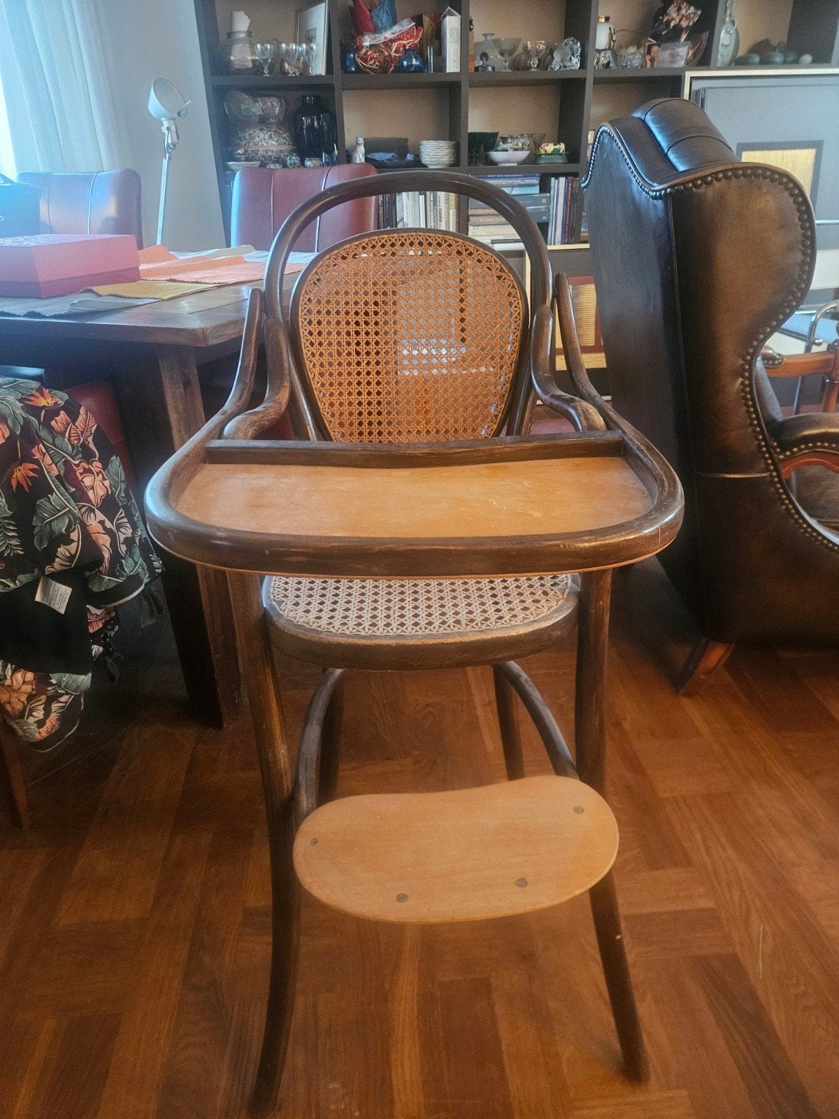 Antieke Thonet kinderstoel met rieten zitting, Ophalen of Verzenden