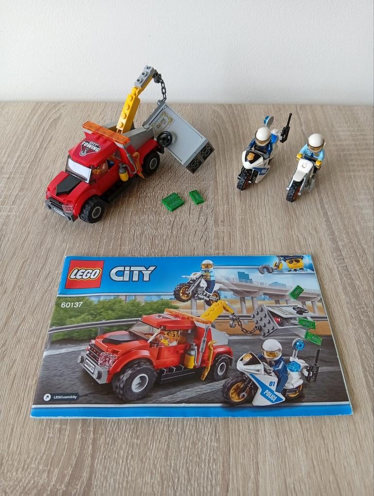 Lego City nr 60137 Politie Sleep truck in nette staat!!, Ophalen of Verzenden