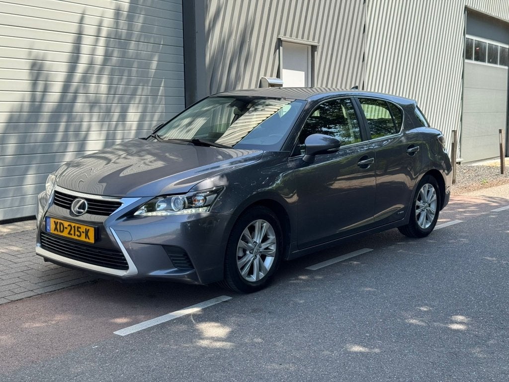 Lexus CT 200h 25th Edition (bj 2015, automaat), Automaat, 1345 kg, 28 km/l, Gebruikt