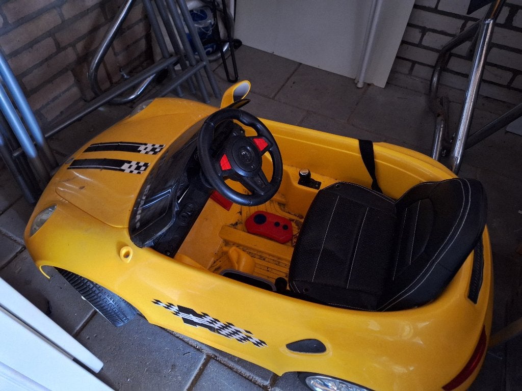 Gele auto voor kids, voor 3/4 jarigen, Ophalen, Gebruikt
