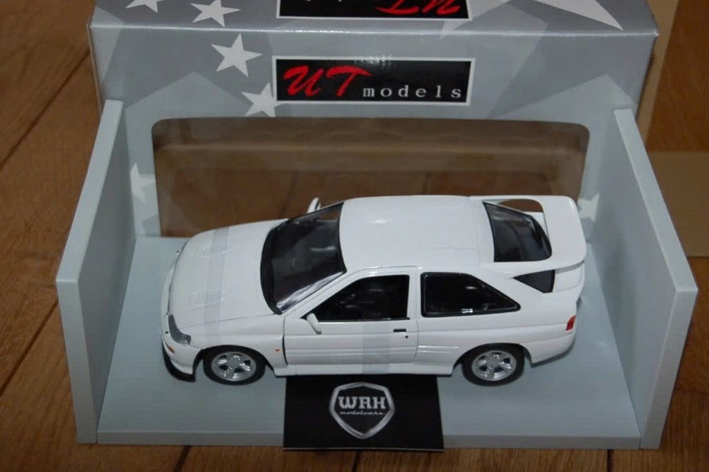 1:18 FORD ESCORT COSWORTH UT models NIEUW!! in box WRH, Hobby en Vrije tijd, Ophalen of Verzenden, Nieuw, Auto, UT Models