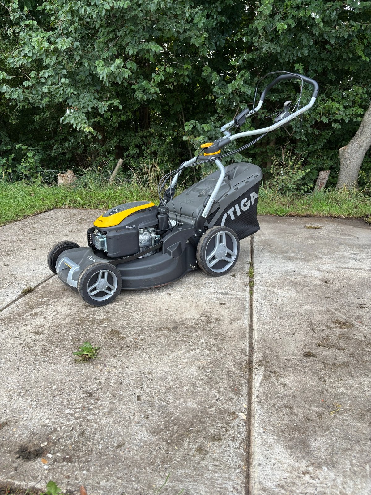 Stiga Combi 955 VE Benzine Grasmaaier met Opvangzak, Cirkelmaaier, Gebruikt, Stiga, Stiga