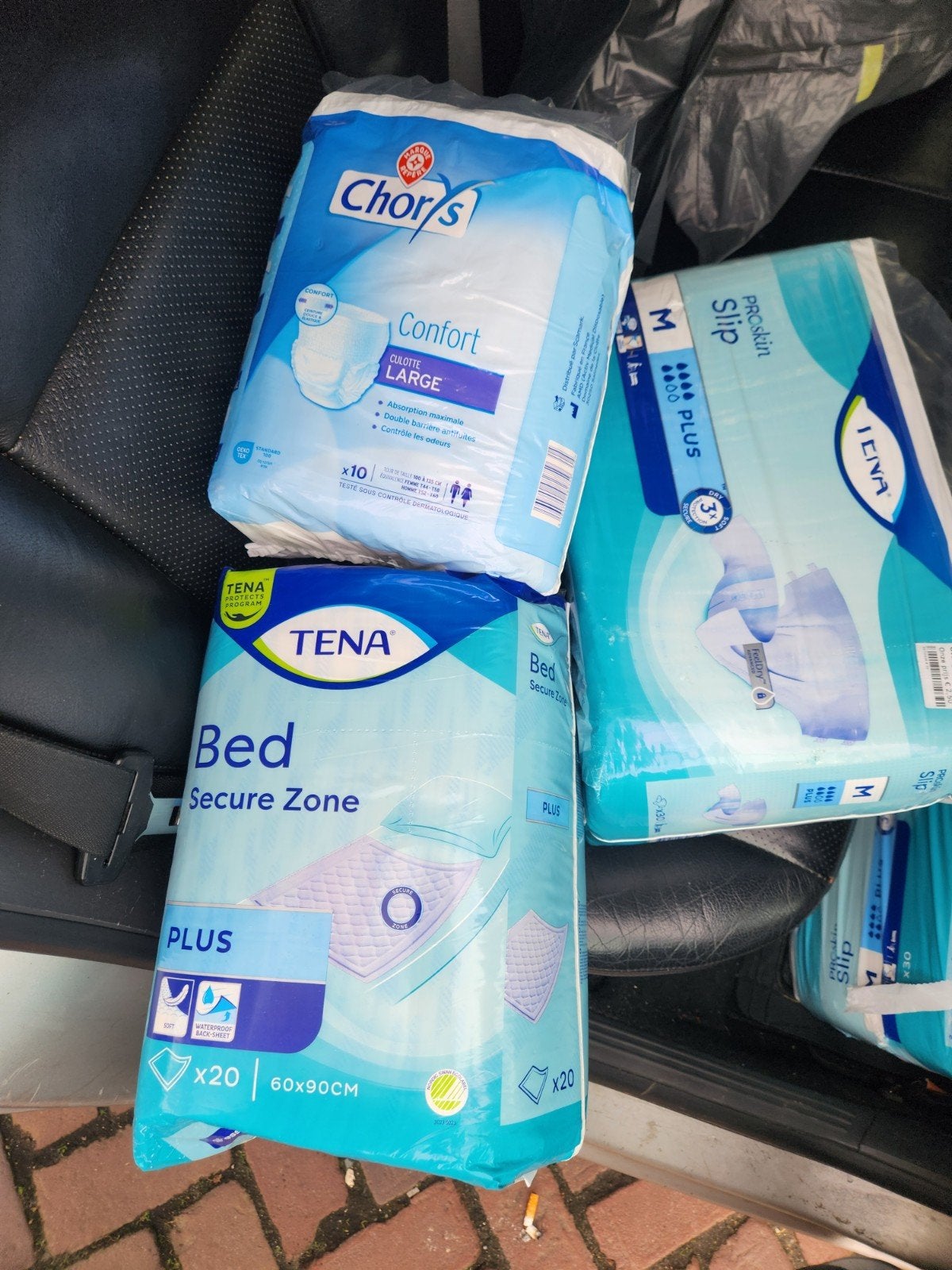 nieuwe incontinentieproducten van TENA en Chors. Maat M, Ophalen of Verzenden, Elektrische rolstoel