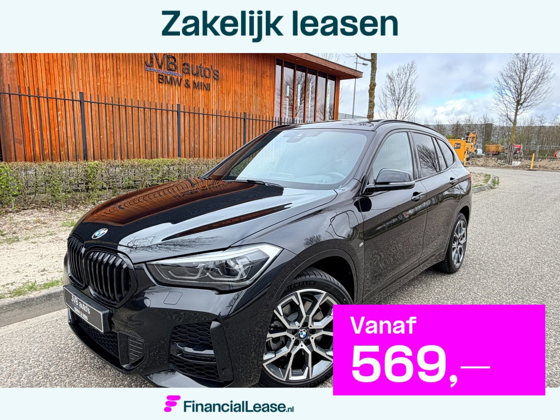 BMW X1 BMW X1 XDrive25e M-sport, panorama, trekhaak, HUD, 12 maanden, Gebruikt, 750 kg, Zwart