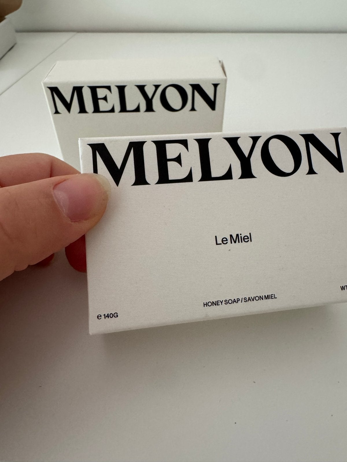 Melyon Le Miel Honingzeep - Nieuw in doos (2 stuks), Ophalen of Verzenden, Nieuw, Bad & Douche