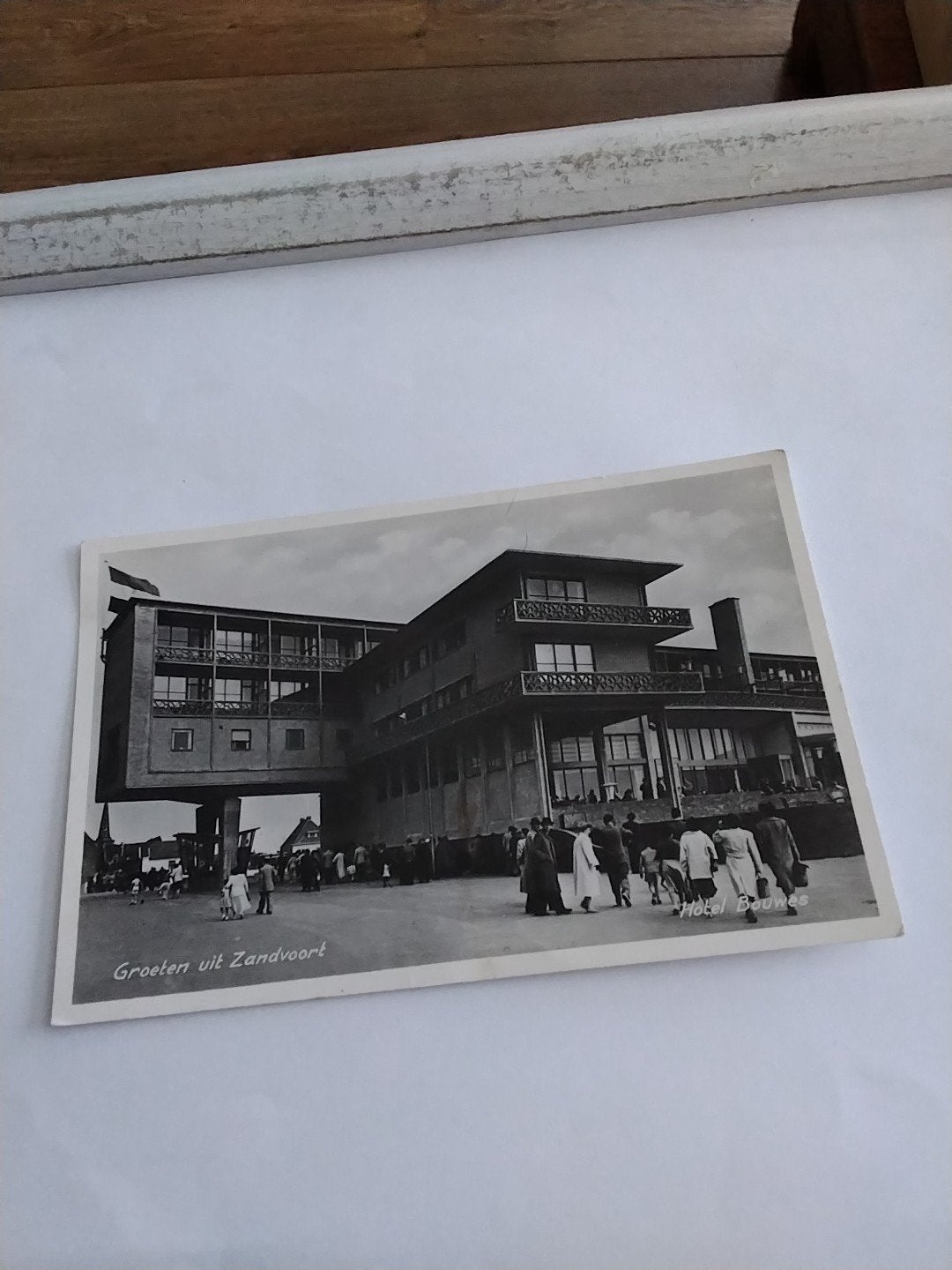 Ansichtkaart Hotel Bouwes Zandvoort - Groeten uit Zandvoort, Ophalen of Verzenden, 1920 tot 1940, Gelopen, Noord-Holland