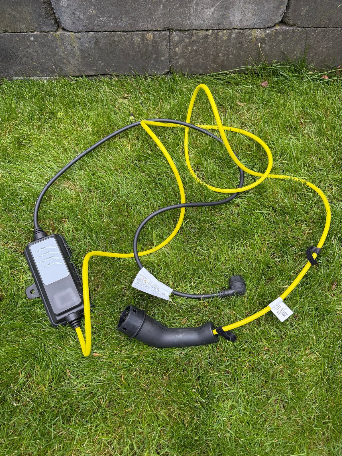 Aptiv Mode 2 Laadkabel (EVSE) - 2.4 kW, 10A, Ophalen of Verzenden, Nieuw, Universele onderdelen
