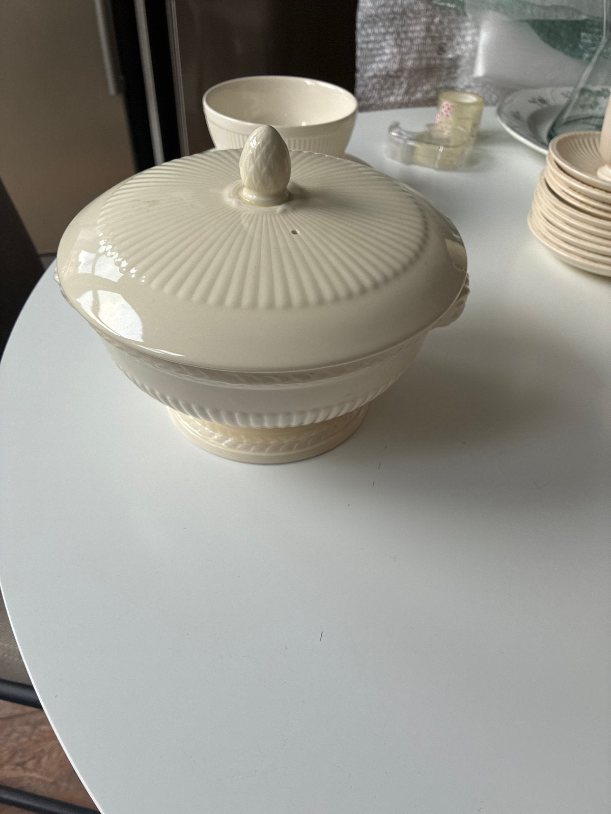 Wedgwood Queen's Ware Edme schaal met deksel, Ophalen of Verzenden