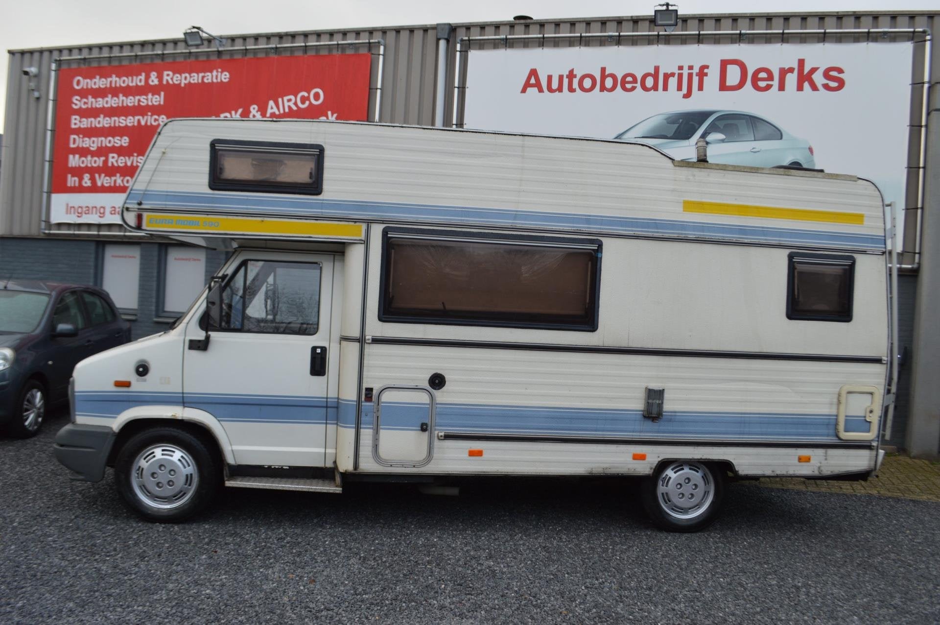 Peugeot 280 L KAMPEERAUTO | WC | Douche | Zonnepaneel | Kach, Caravans en Kamperen, Campers, Overige merken, Airbags, Bedrijf