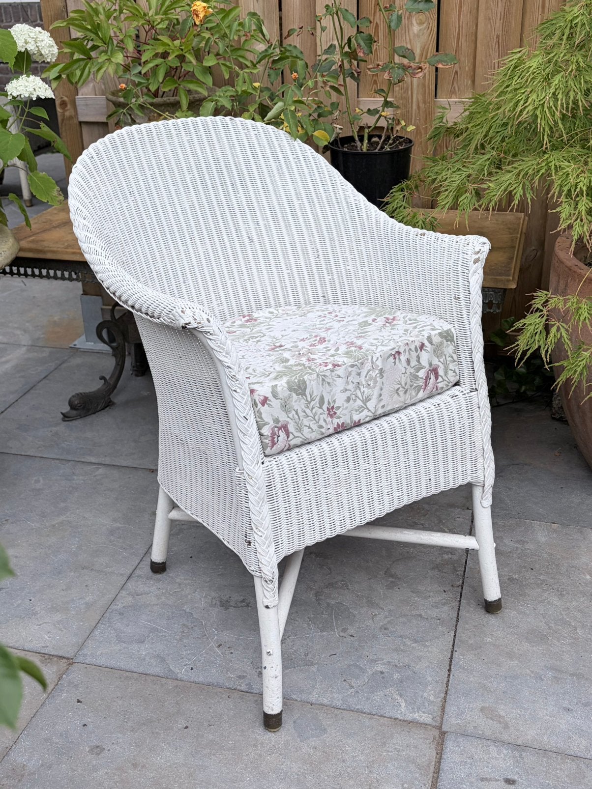 Lloyd Loom fauteuil, Ophalen of Verzenden, Zo goed als nieuw, Rotan