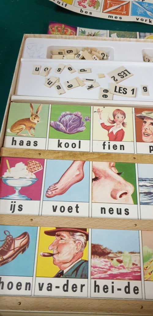 leesplankje jaren 60, Ophalen of Verzenden, 'T Olde Gre-j, Info@toldegrej.nl, Endepoelstraat 20f Didam