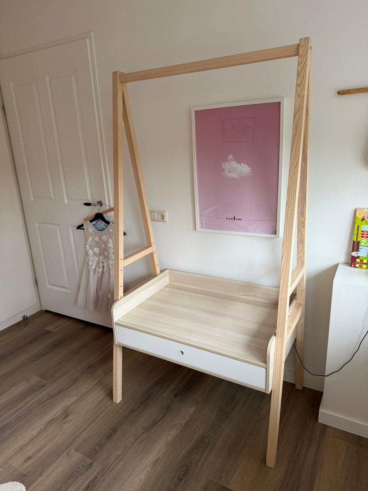 Bureau kinderkamer, Kinderen en Baby's, Ophalen, Gebruikt, Tafel(s)