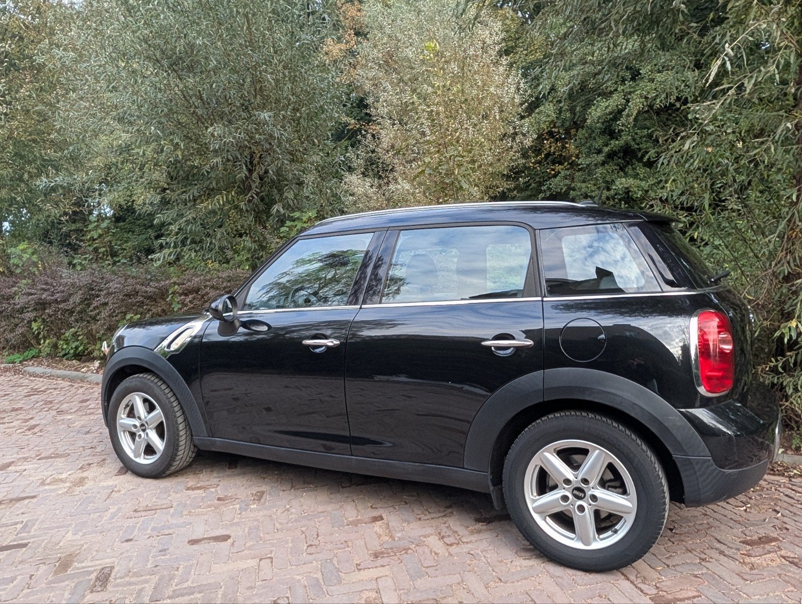 Mini Countryman 1.6 Cooper 2011 Zwart, Auto's, Voorwielaandrijving, Origineel Nederlands, Particulier, SUV of Terreinwagen