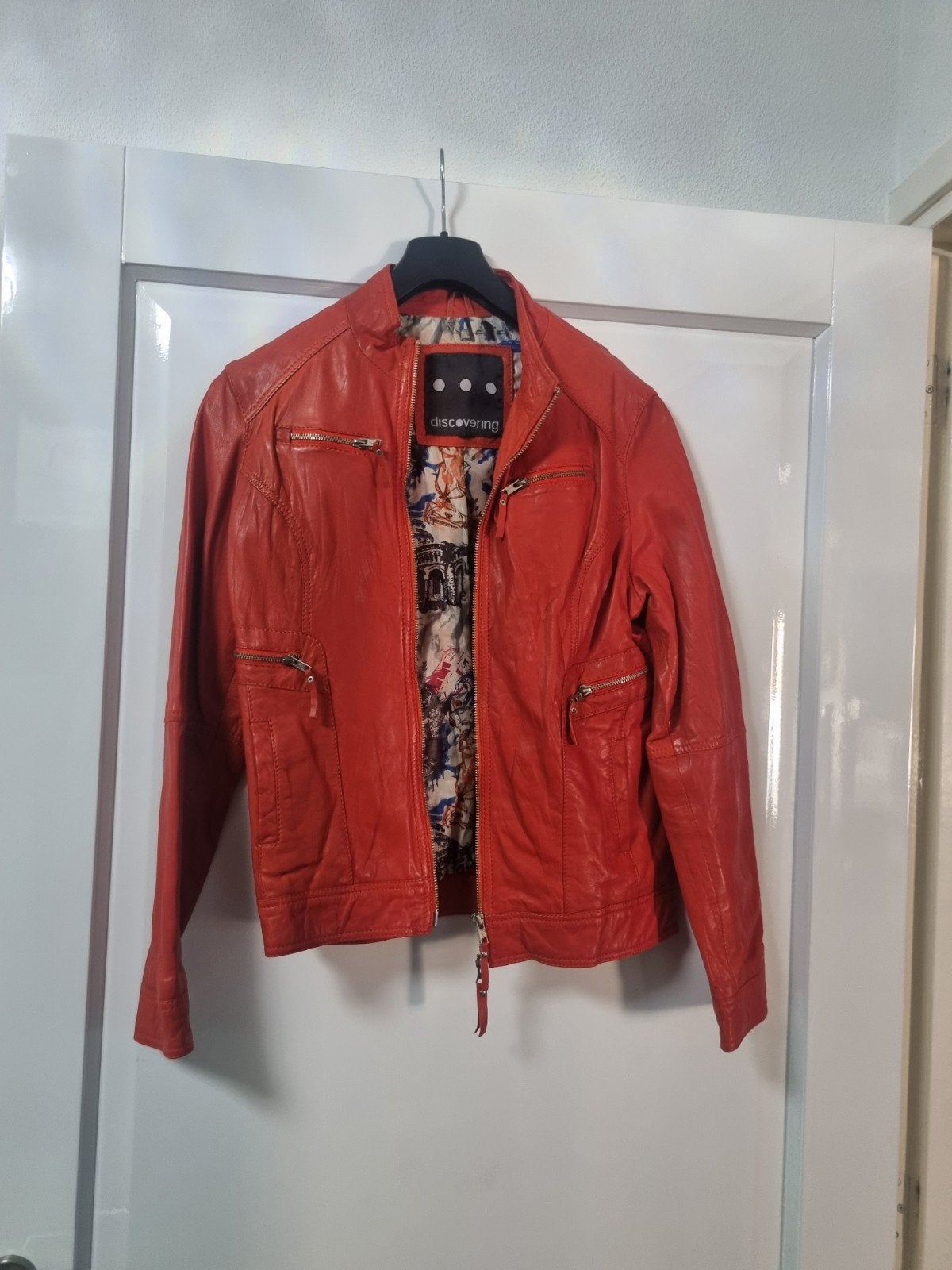 Nieuwe Oranje/Roode Leren Damesjas - Maat 42, Ophalen of Verzenden, Nieuw, Oranje