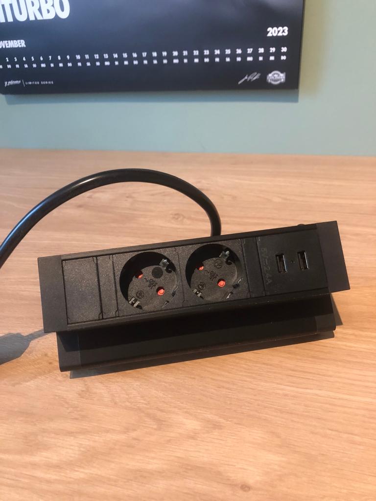 Nieuw Filex / tafelstopcontact / 2x stopcontact + 2x USB, Nieuw, Ophalen of Verzenden, Overige merken, Modern