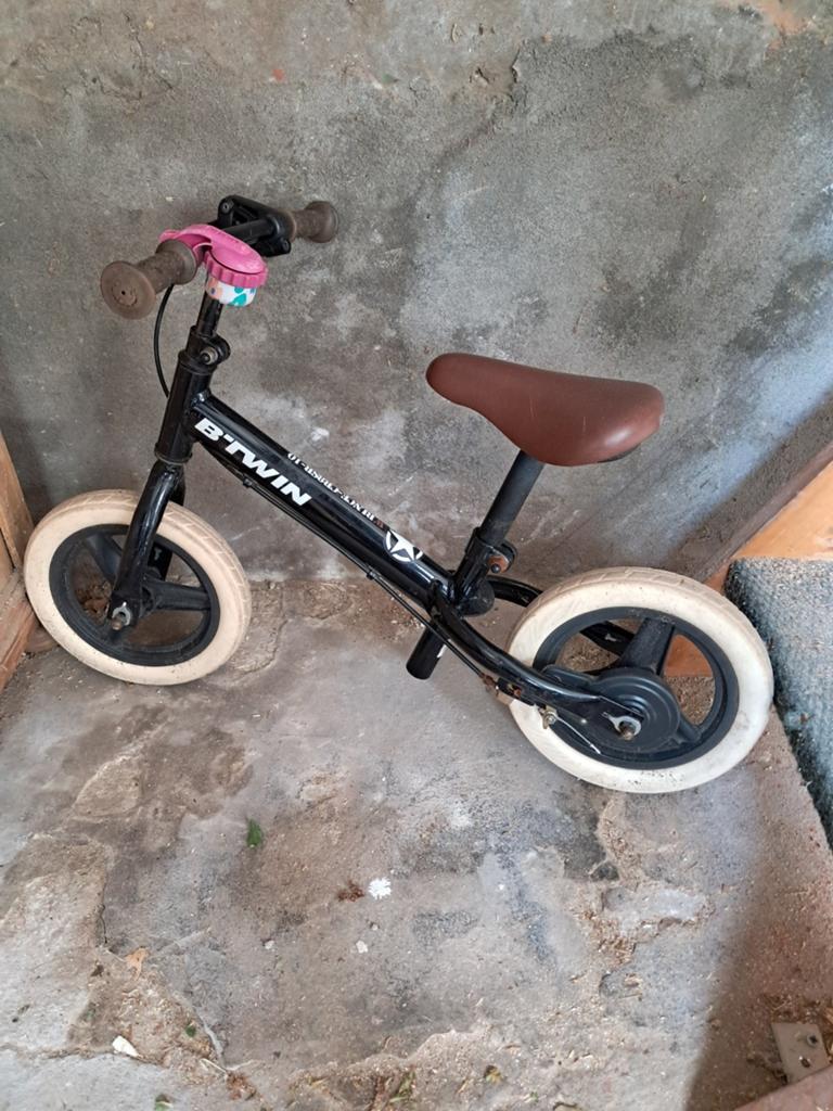 Gebruikte B'Twin loopfiets voor kinderen, Ophalen, Gebruikt, Loopfiets