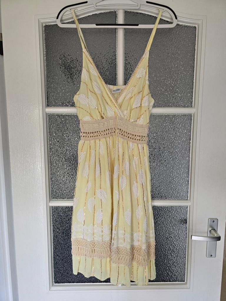 Nieuw jurkje ibiza geel 38 40 42, Maat 38/40 (M), Geel, Nieuw, Ophalen of Verzenden