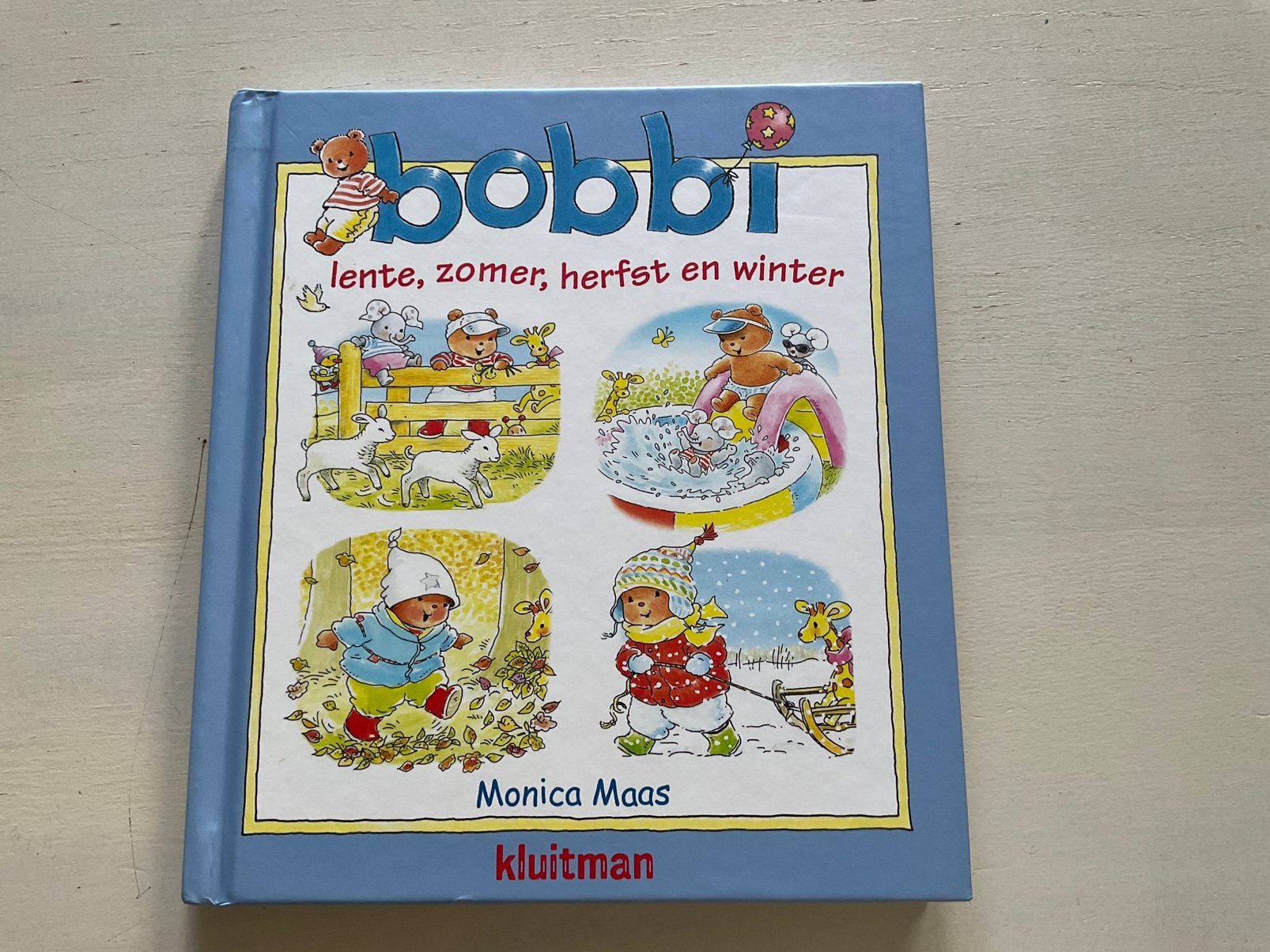 Bobbi, Lente, zomer, herfst en winter, 3 tot 4 jaar, Zo goed als nieuw, Ophalen, Monica Maas