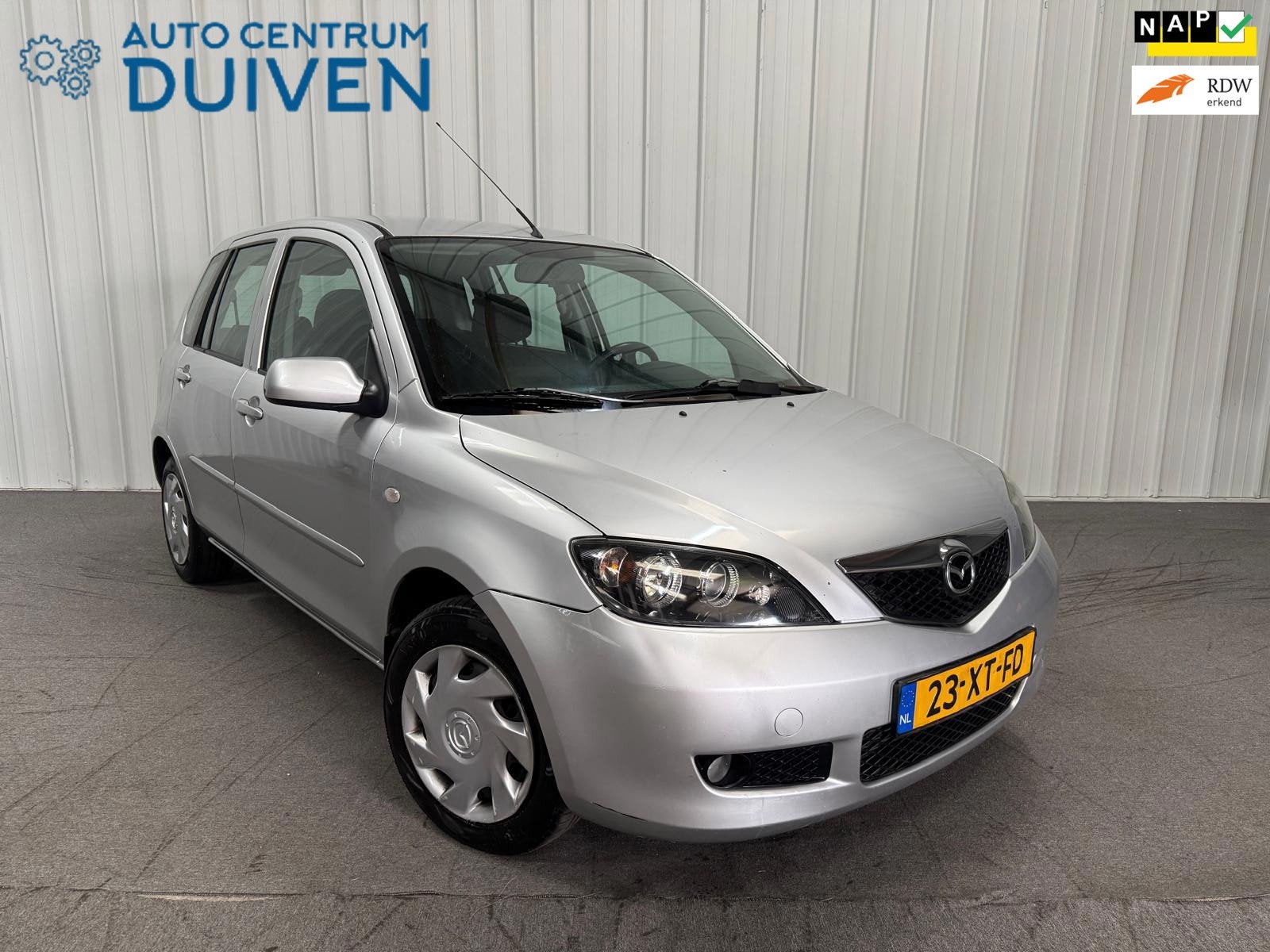 Mazda 2 1.4 | Dealer Onderhouden | Airco | APK, Voorwielaandrijving, Gebruikt, Zwart, 4 cilinders