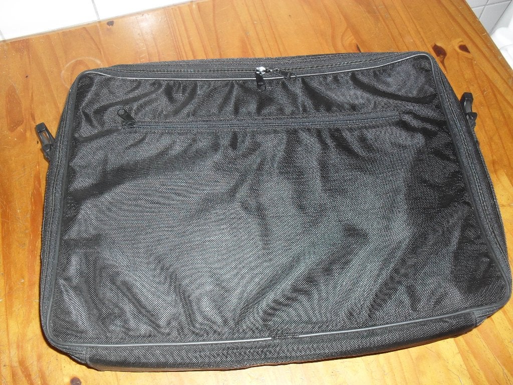 Zeer Ruime Laptop-Tas (tot 18+ inch), Computers en Software, Laptoptassen, Gevoerd laptopvak, 17 inch of meer, Nieuw, Ophalen of Verzenden