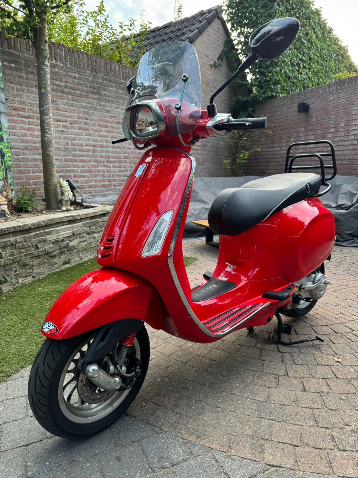 BELGIË // Vespa Sprint 50cc - Rood - 2014, Fietsen en Brommers, Scooters | Vespa, Ophalen, Gebruikt, Maximaal 45 km/u, Vespa S