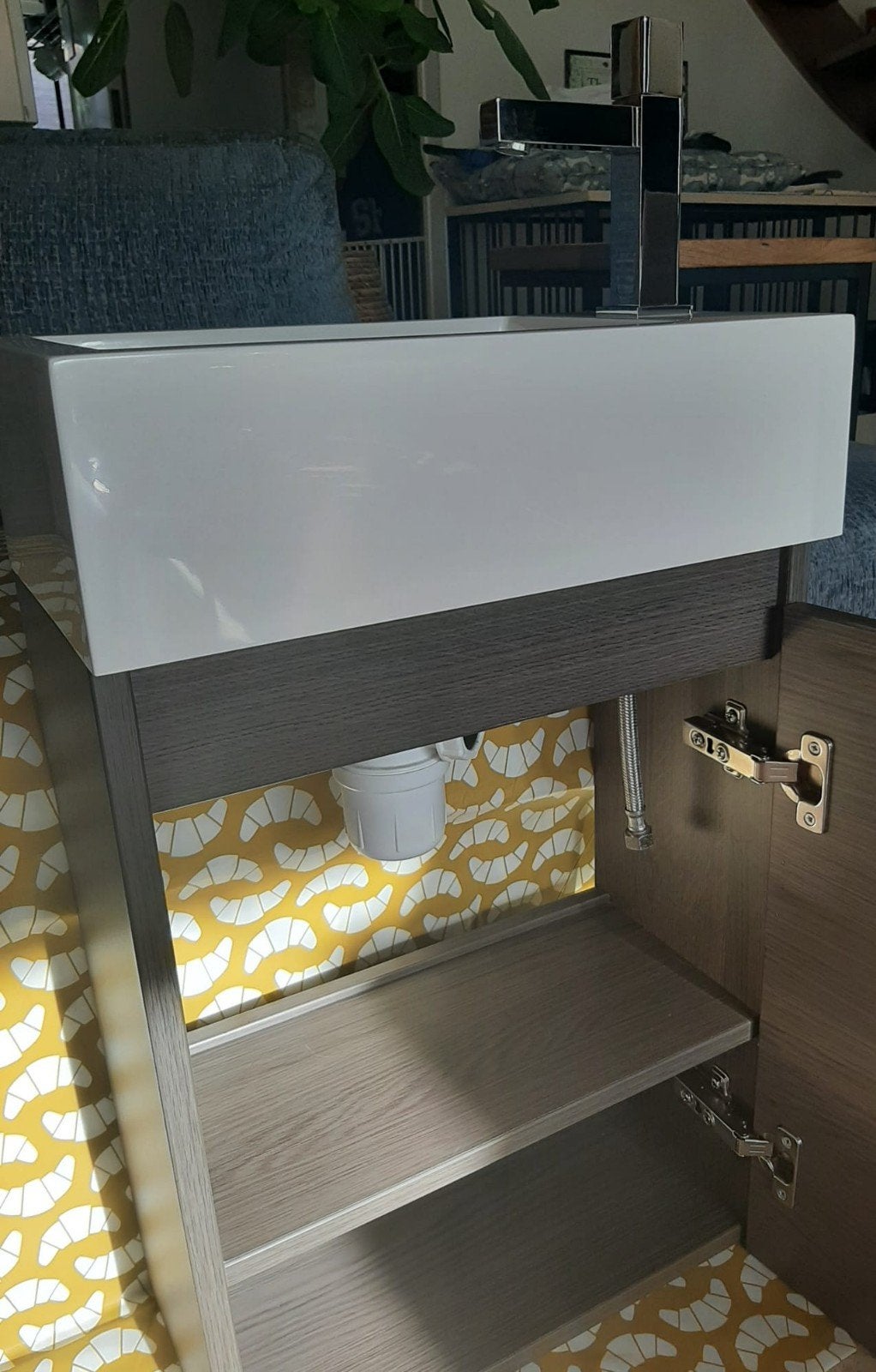 Toilet-/wastafelmeubel compleet met kraan en sifon, Ophalen, Minder dan 50 cm, Zo goed als nieuw, Minder dan 25 cm