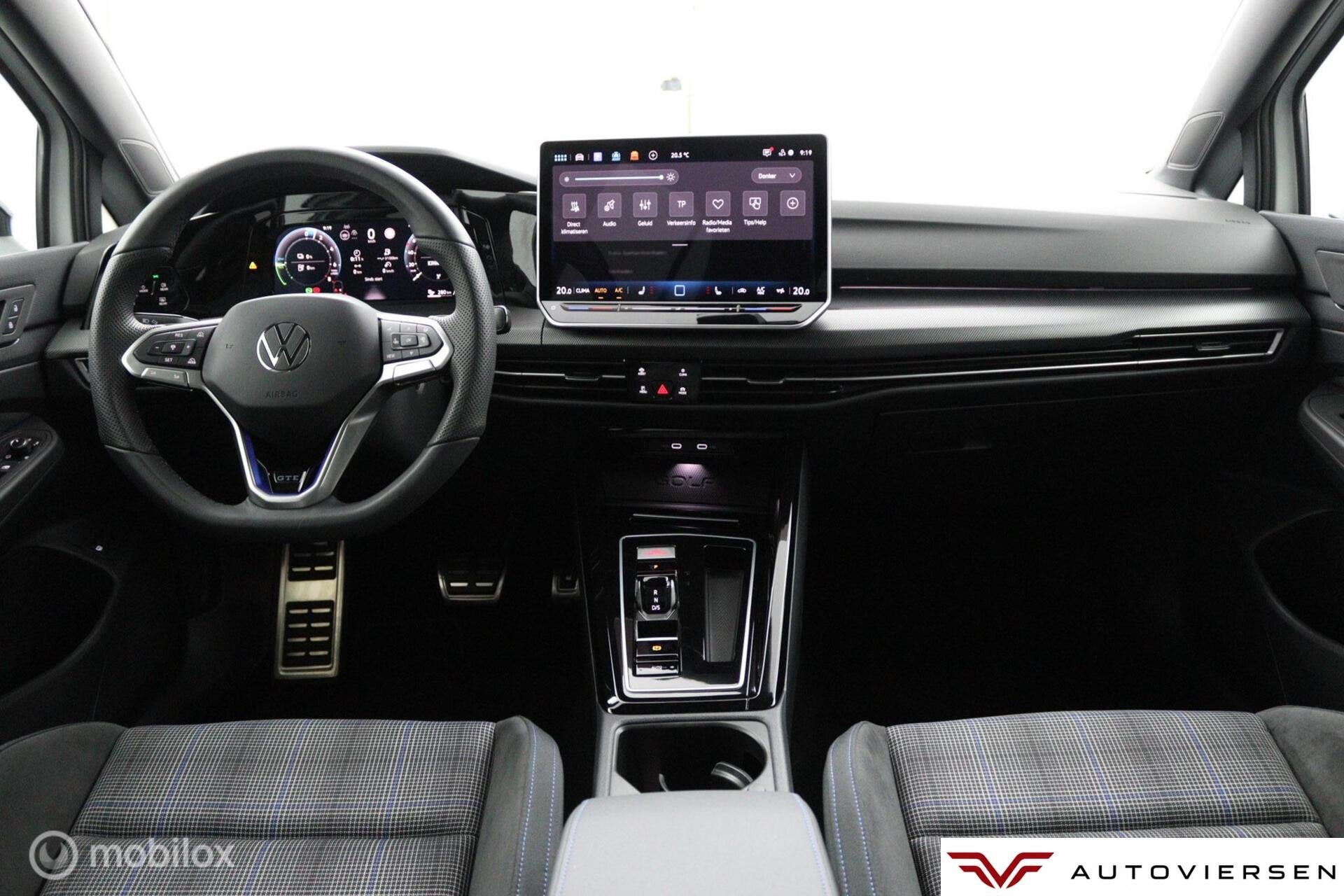 Volkswagen Golf GTE | 360cam |Adapt. Cruise | Stoel-Stuurver, Auto's, Stof, Zwart, Overige carrosserieën, Wit