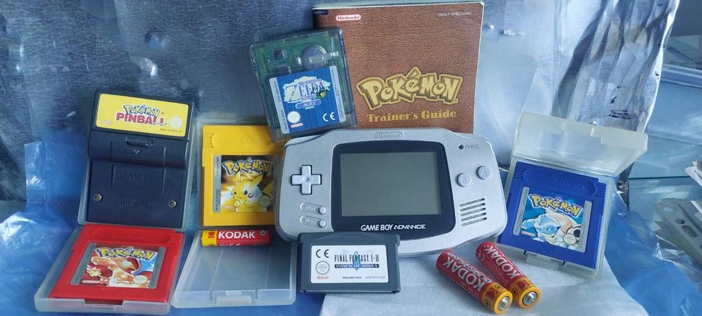 Nintendo Advance en Retro Pokemon Yellow Red en Blue Games, Ophalen of Verzenden, Game Boy Advance, Gebruikt, Met games