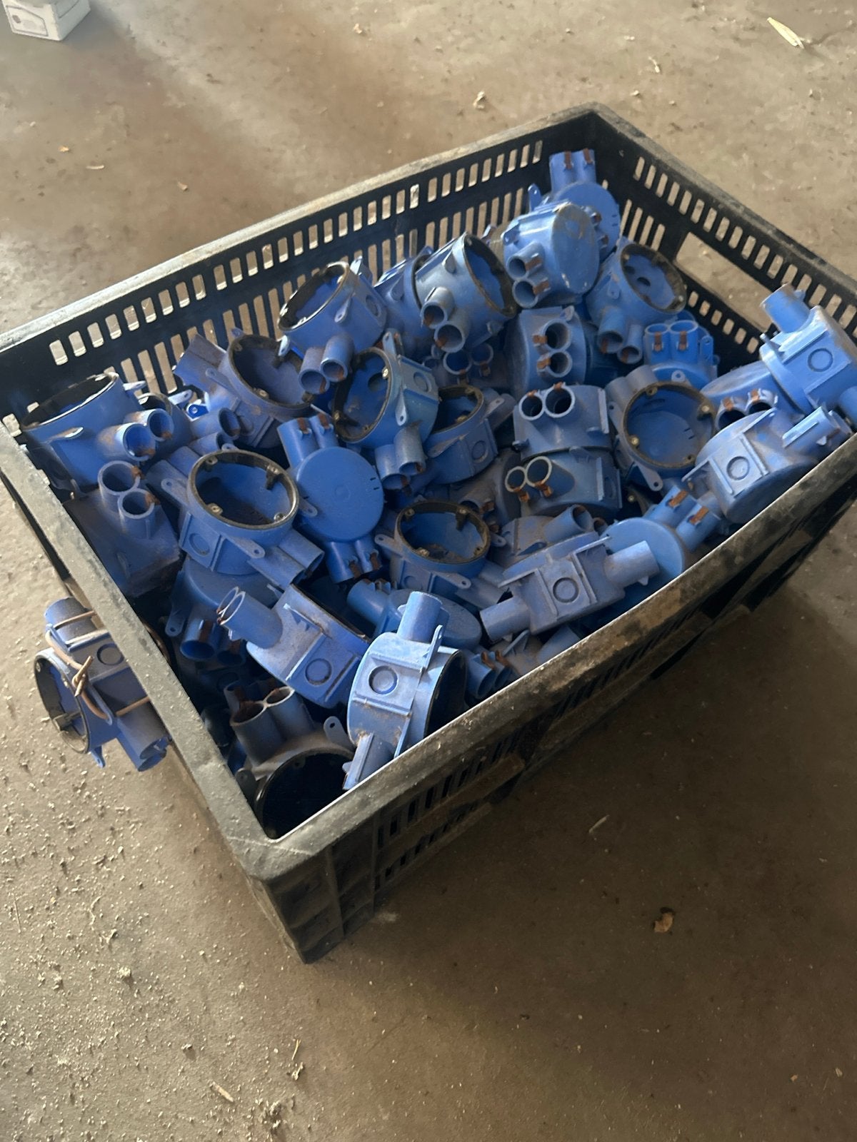 Nieuwe Inbouwdozen Hollewand - Dubbele Invoer (ca. 100 stuks, Ophalen, Nieuw, Overige typen
