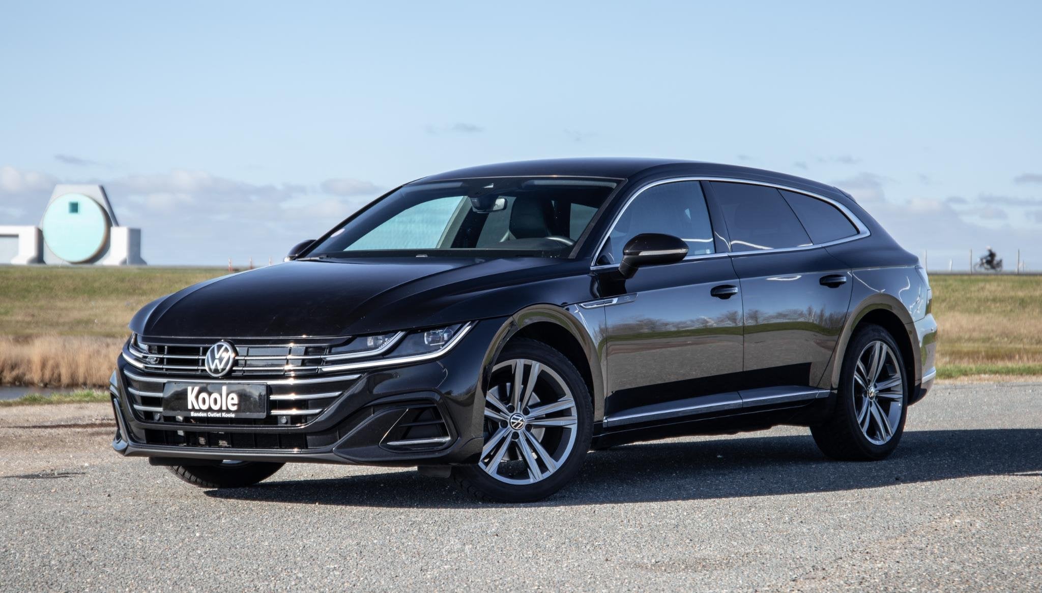 Volkswagen Arteon 1.4 TSI eHybrid R-Line Business CARPLAY /, Arteon, Gebruikt, 2500 kg, Zwart