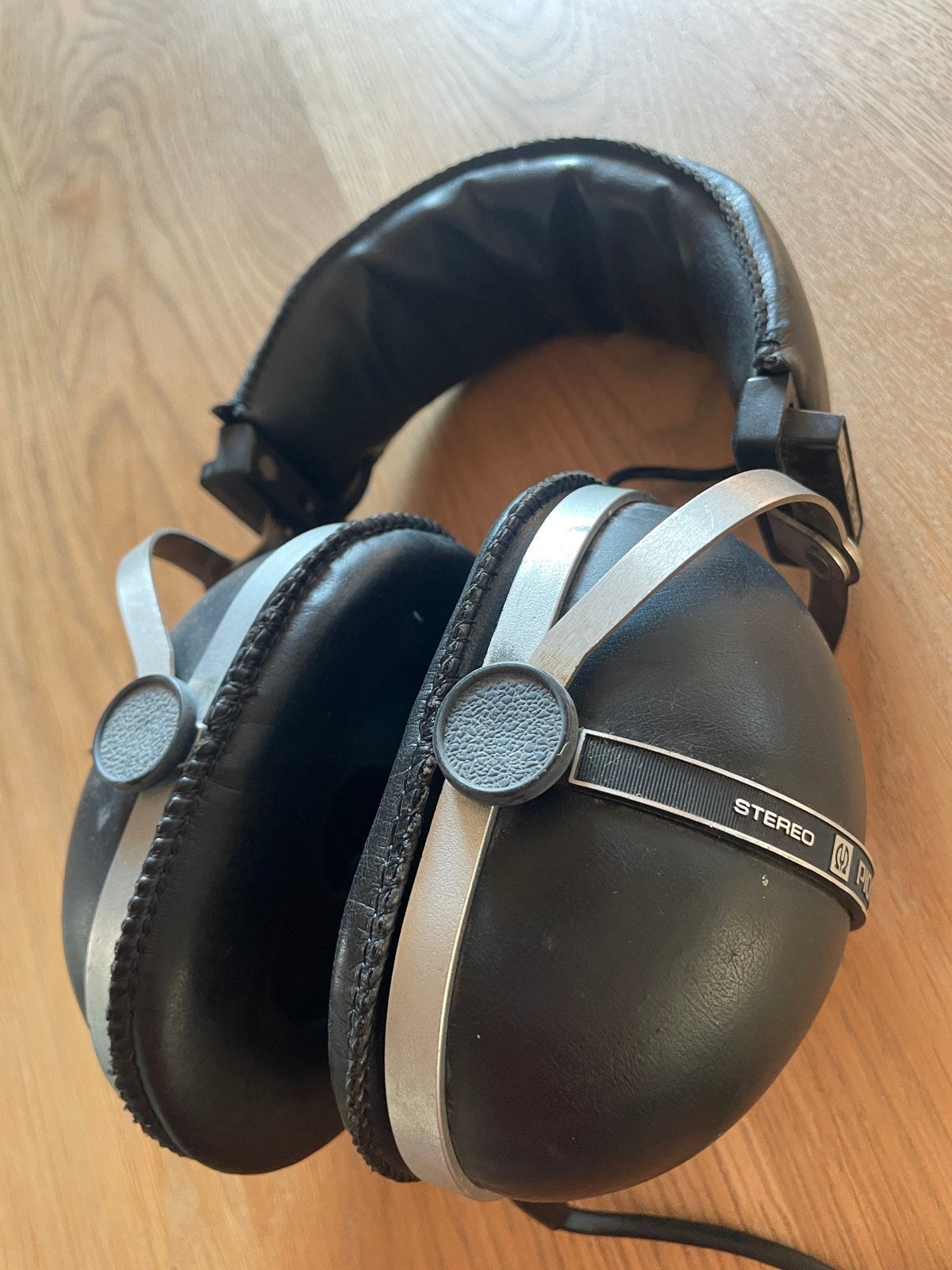Pioneer SE-305 Vintage Hoofdtelefoon - Klassiek Geluid, Overige merken, Gebruikt, Ophalen of Verzenden, Over-ear